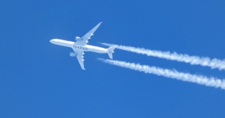 Witness a Cloud Collapse From 35,000 Feet: The Timelapse That Mesmerized Meteorologists